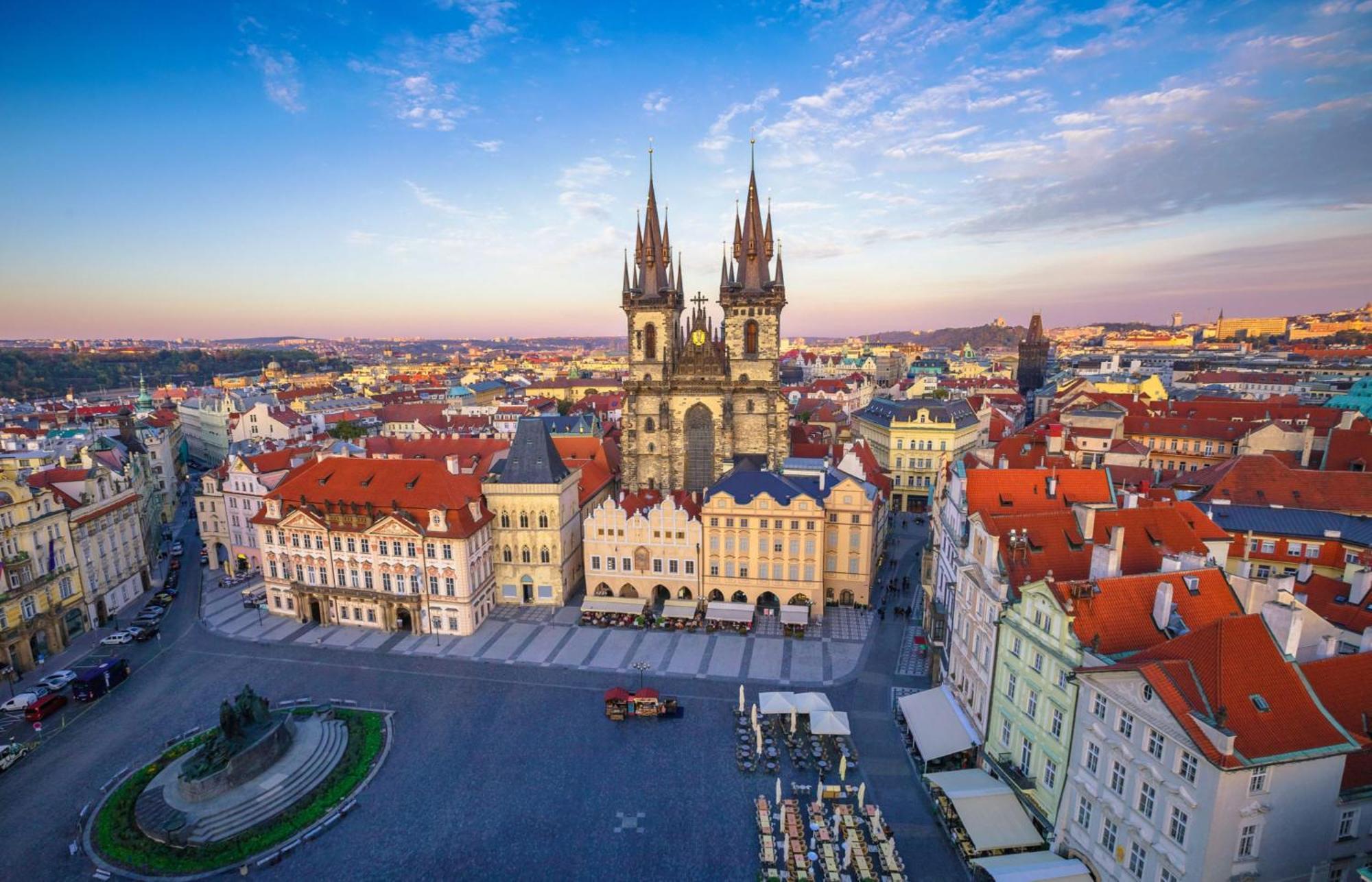 Apartment With Balcony And Parking Near The Prague Museum Buitenkant foto
